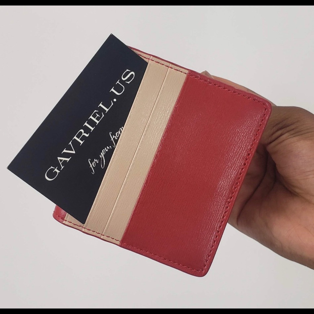 Salvatore Ferragamo Gancini French Wallet in Red - Picture 5 of 5